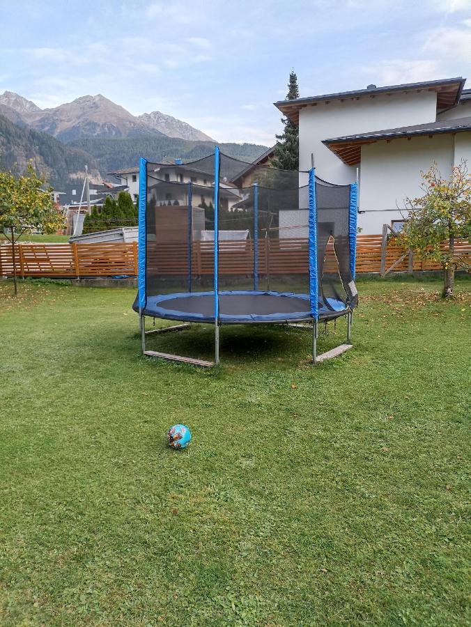 Apart Ban Voltas Umhausen Exteriör bild